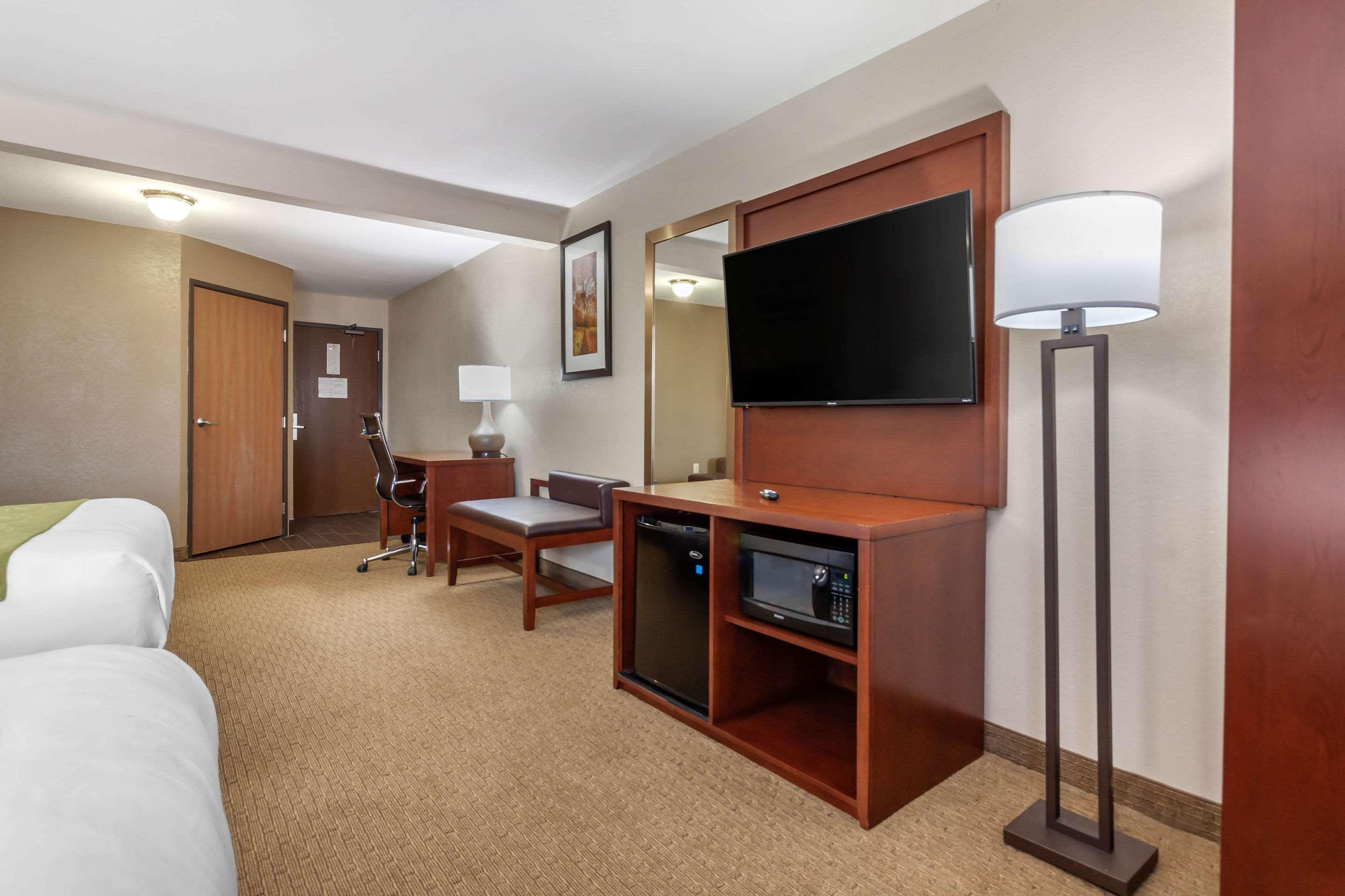 Comfort Suites Omaha East-Council Bluffs Eksteriør billede