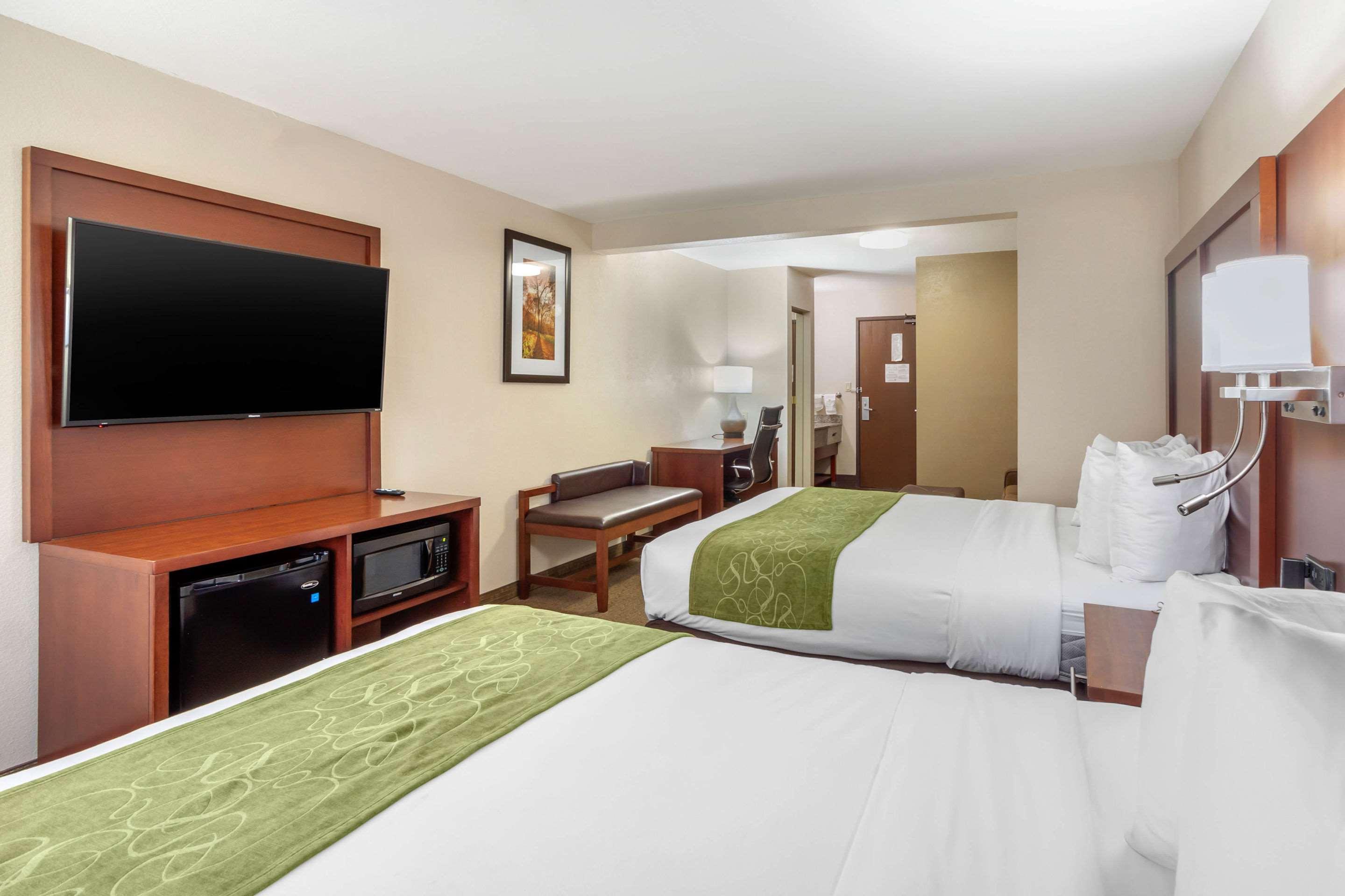 Comfort Suites Omaha East-Council Bluffs Eksteriør billede